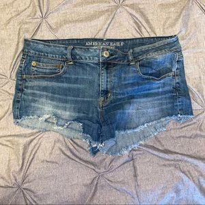 American Eagle cutoff style shorts 14